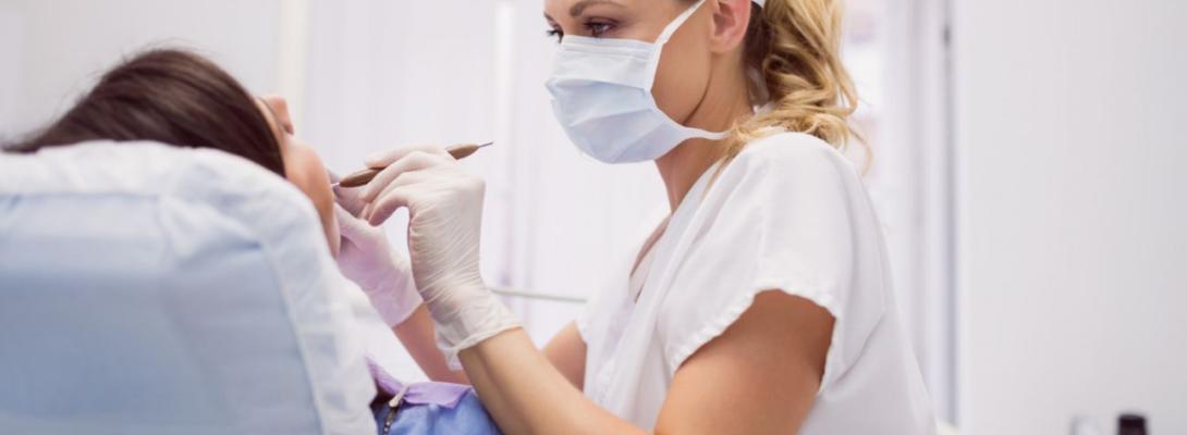 Бруксизм став масовим явищем в Україні: що відбувається із зубами через стрес