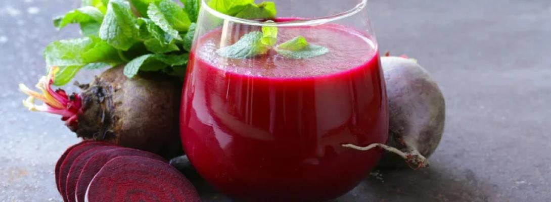 Покращує роботу серця без ліків: медики назвали найкорисніший сік для здоров’я судин