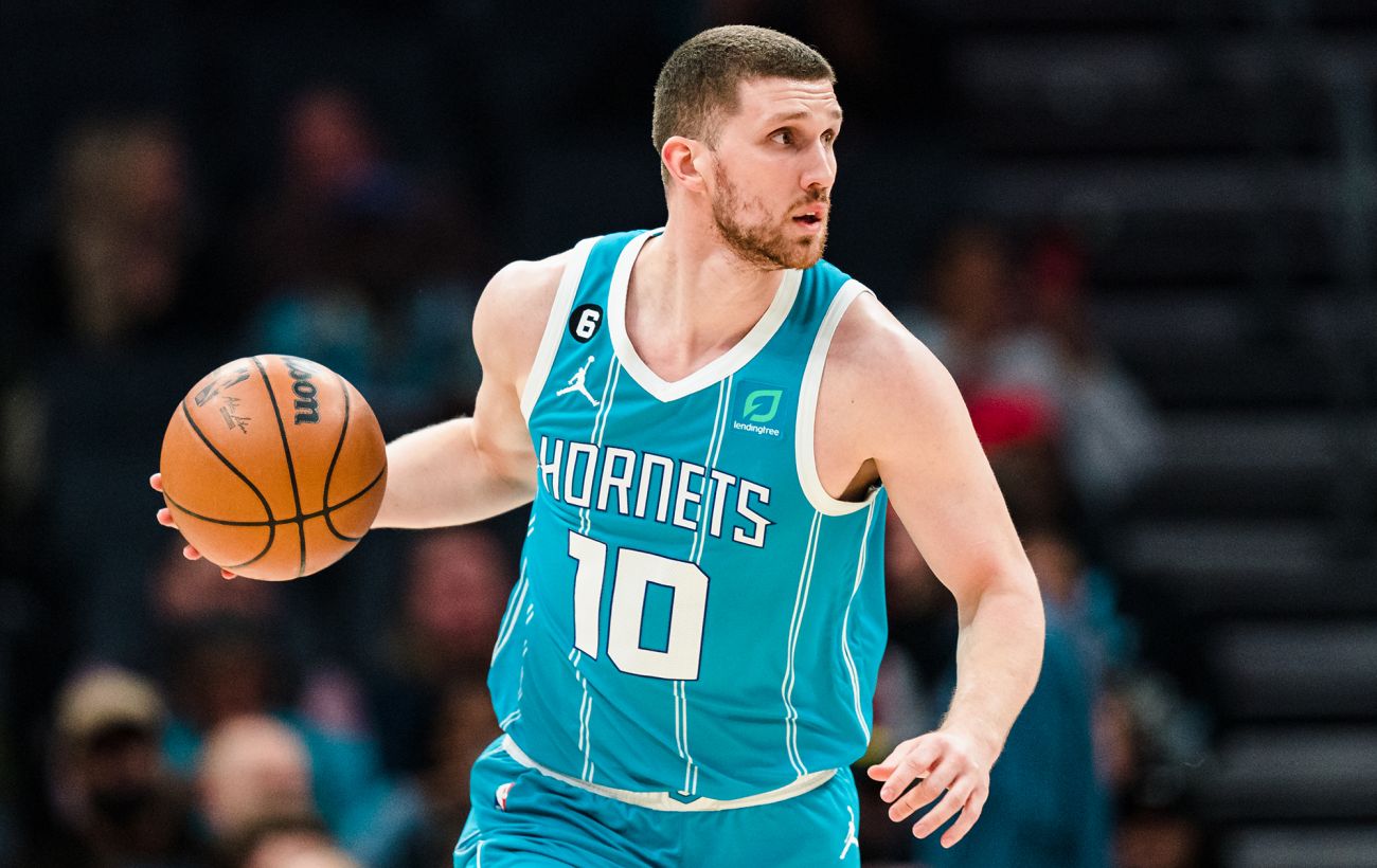 Михайлюк набрав 11 очок за 17 хвилин у найкоротшому матчі сезону "Юти": подробиці гри