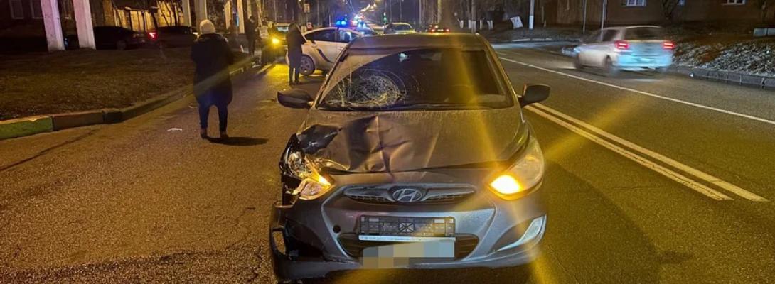 Криваве ДТП! Суддя за кермом збила дітей на переході, лікарі борються за їхні життя