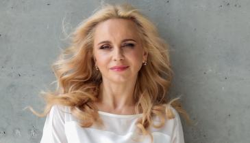 Як виглядати стильно на Різдво 2025: Лілія Ребрик показала ідеальний "лук"