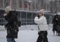 Снег и метели: в каких регионах будет свирепствовать непогода сегодня